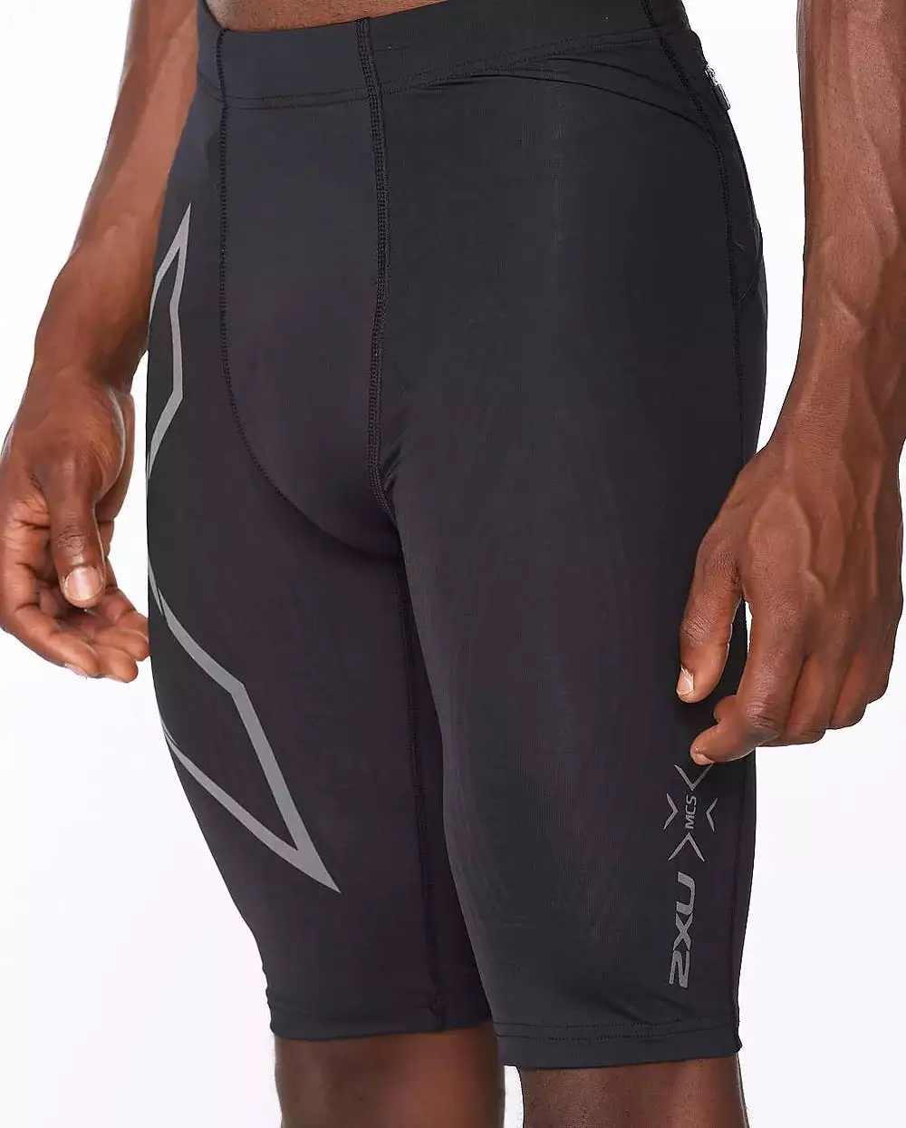 2XU Men's Light Speed Compression Shorts - Black/Black Reflective