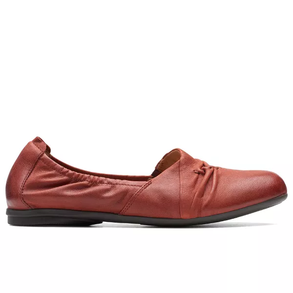 Clarks Women's Rena Way Chestnut