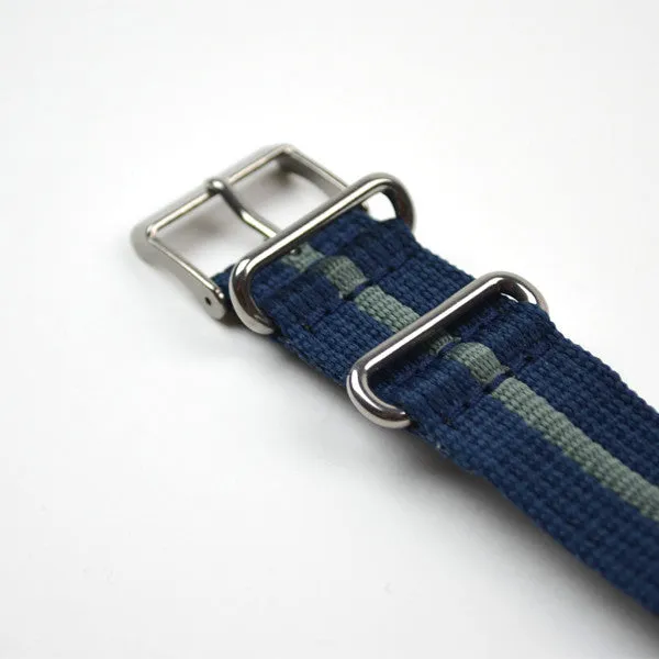 Timex - Weekender - Cream / Blue-Grey Nato Strap